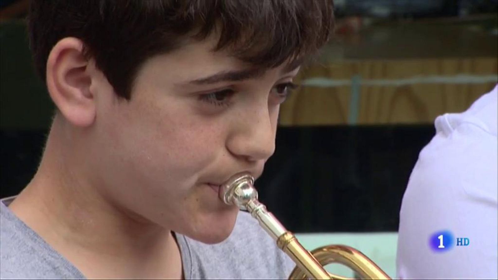 Utilizar la música para ayudar a niños y adolescentes desfavorecidos