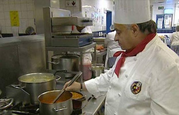  - ¿Qué come la 'roja'?