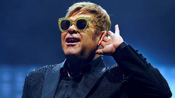 Telediario 1 - Elton John ofrece esta noche su único concierto en España