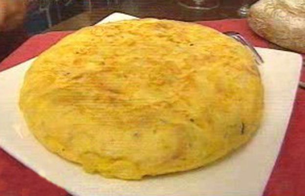 RTVE Cocina - Tortilla de patatas con queso azul