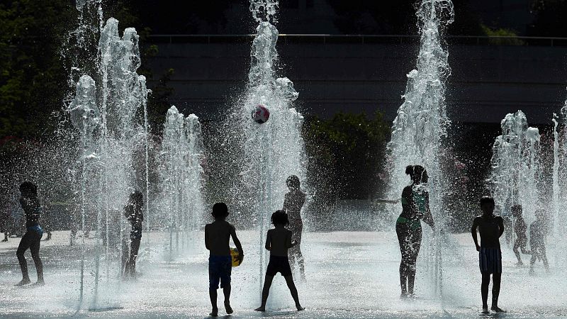 La ola de calor se extiende por Europa con temperaturas de récord