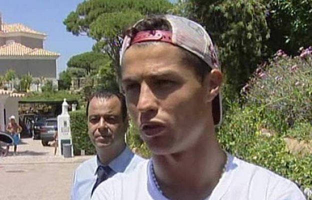  - Ronaldo ya piensa en blanco