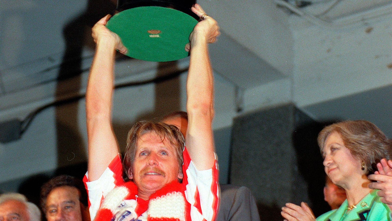 Jurado, García Calvo o Schuster marcaron el camino a Llorente | Ver