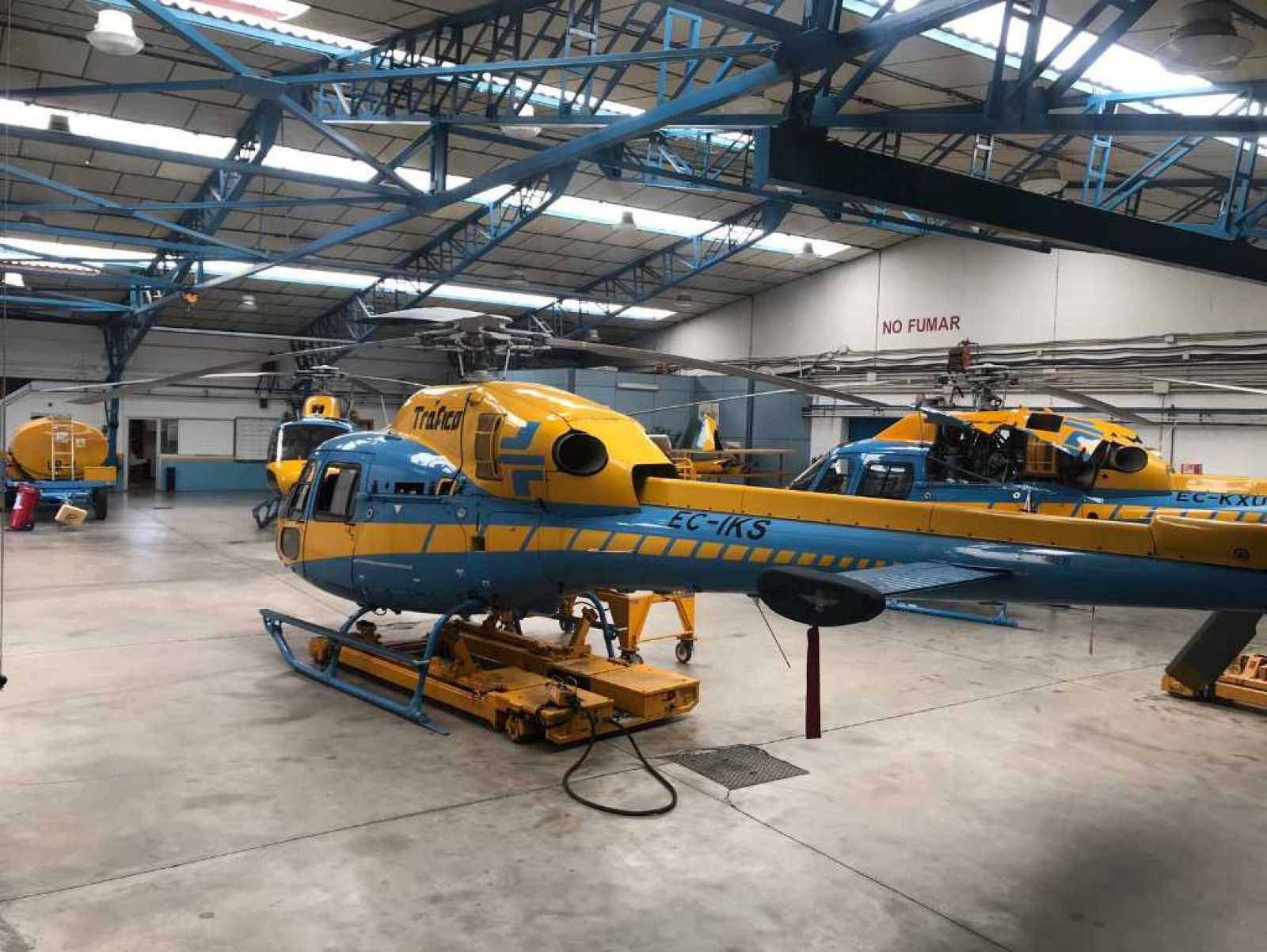 Operación salida con un helicóptero de la DGT - España Directo | Ver