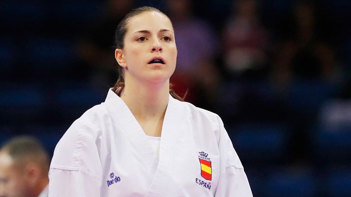  - Laura Palacio logra el título en kumite