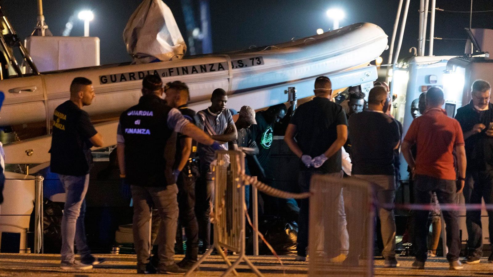 Las ONG denuncian que los gobiernos europeos les criminalizan por querer salvar vidas en el Mediterráneo