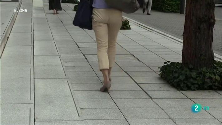 La 2 Noticias - Los japoneses declaran la guerra a los tacones