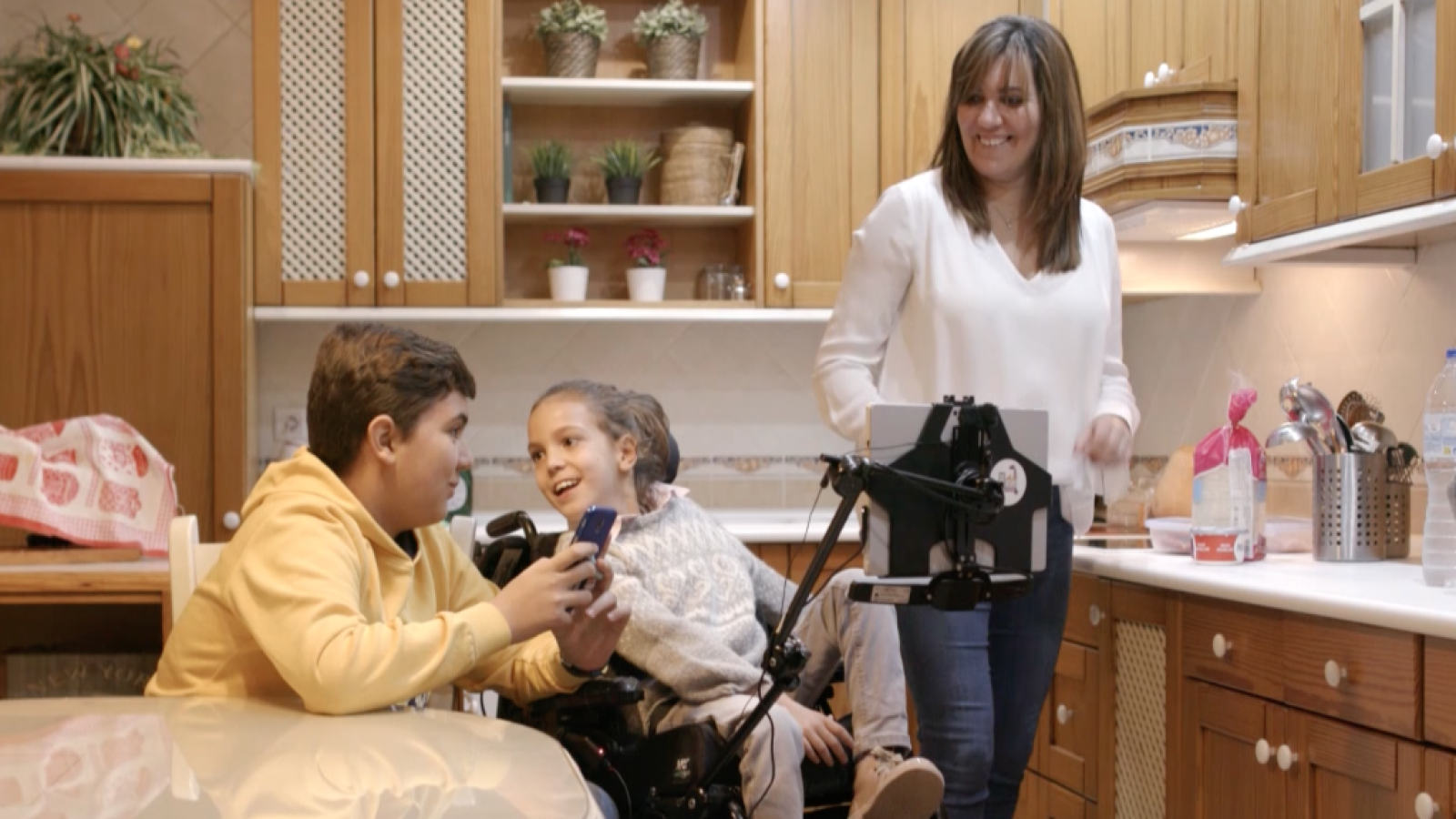 De seda y hierro - El mundo a mi alcance - Lengua de signos - Ver ahora