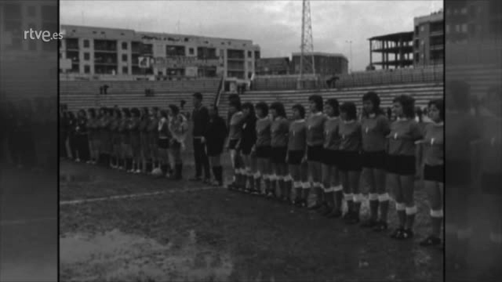 Así contaba TVE el fútbol femenino en 1972 - ¿Te acuerdas? | Ver