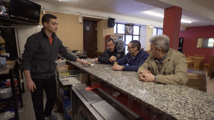 7 días sin ellas - Jesús, Luis y Fernando comparten sus primeros momentos solos