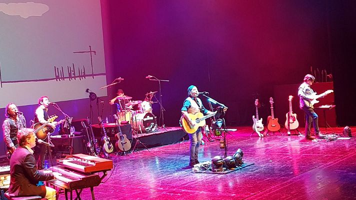 Telediario 1 - Los Secretos inauguran la quinta edición del Universal Music Festival en el Teatro Real