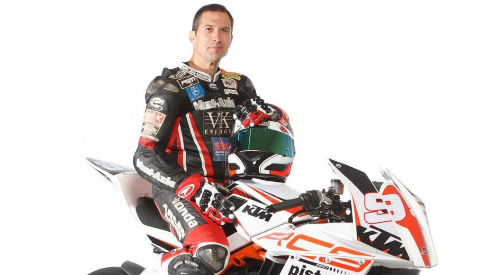 Fallece el piloto Aurelio Martínez durante los entrenamientos de las 24 Horas de Cataluña | Ver