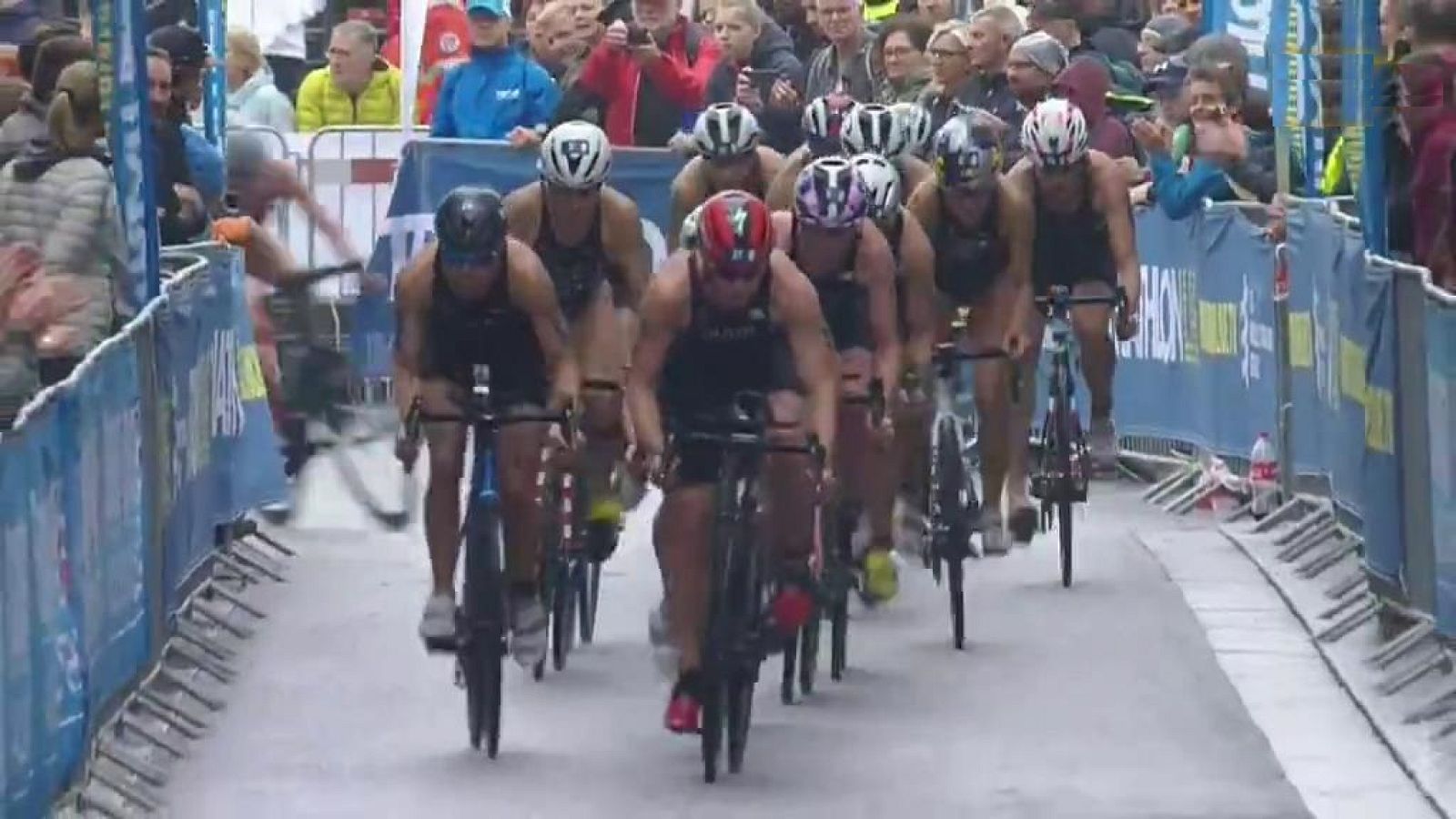 Triatlón - ITU World Series. Carrera Elite femenina Sprint. Prueba Hamburgo - ver ahora