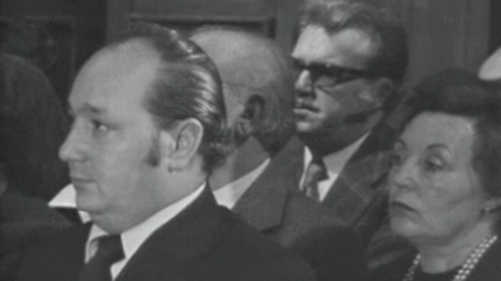 Palabras cruzadas - El crimen - Palabras cruzadas | Ver