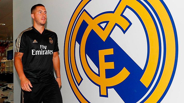 Telediario 1 - Reconocimientos médicos en el primer día del Real Madrid