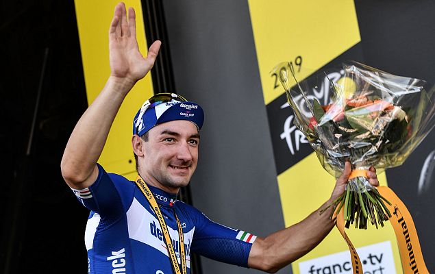 Telediario 1 - Tour 2019: El italiano Viviani gana el esprint de Nancy; sin cambios en la general
