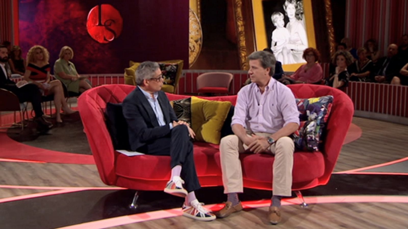 Lazos de sangre: El debate - La saga Martínez de Irujo - ver ahora