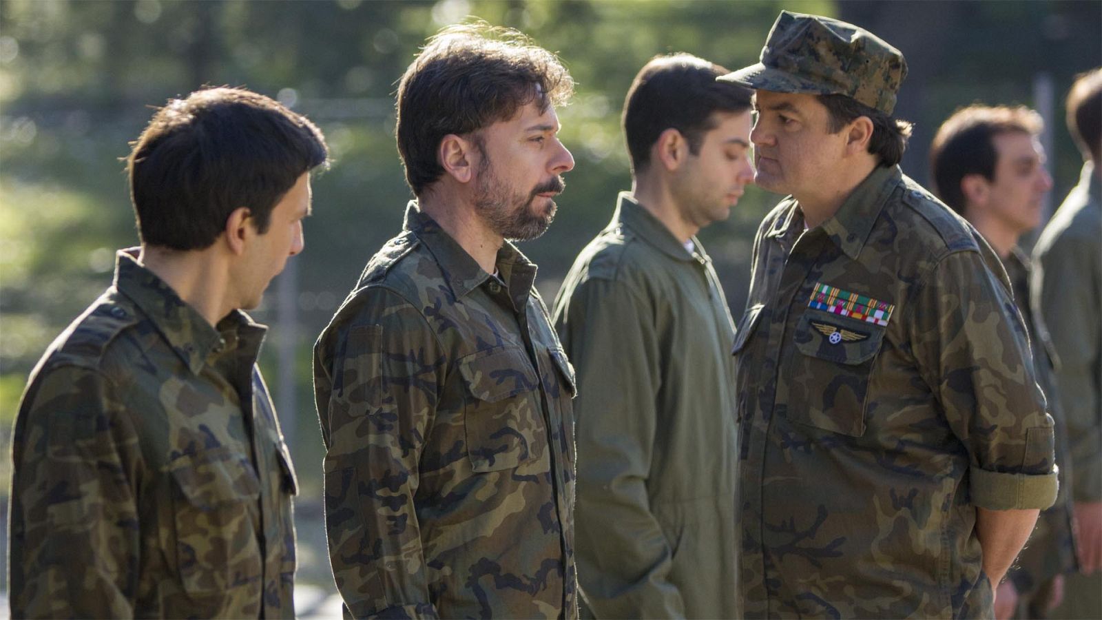 Hoy no, mañana - Ejercito ofendido