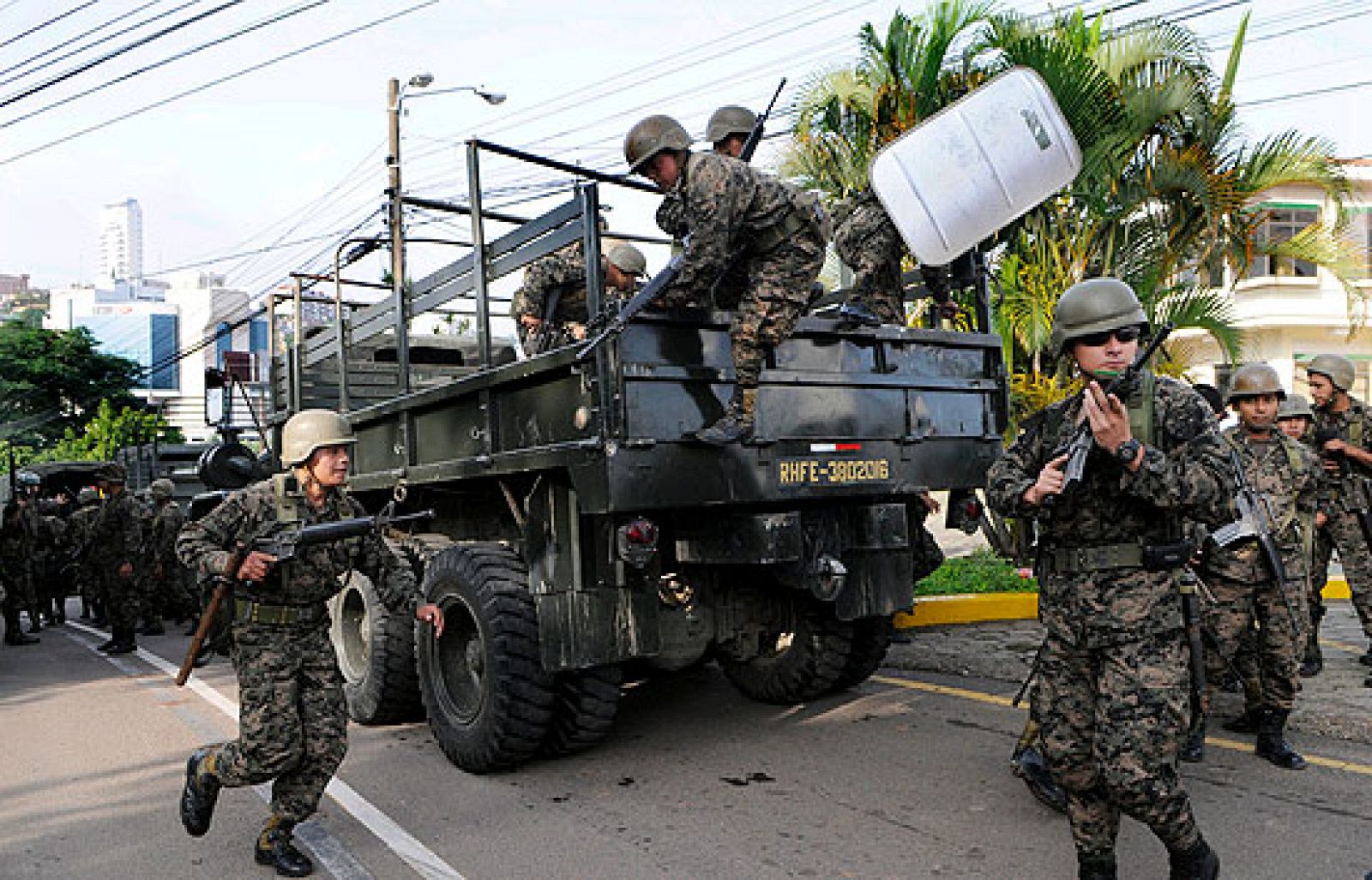 Telediario fin de semana en cuatro minutos - 28/06/09 | Ver