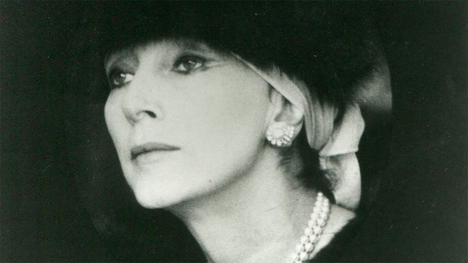 Freddie Jones (1927-2019) y Valentina Cortese (1923-2019)