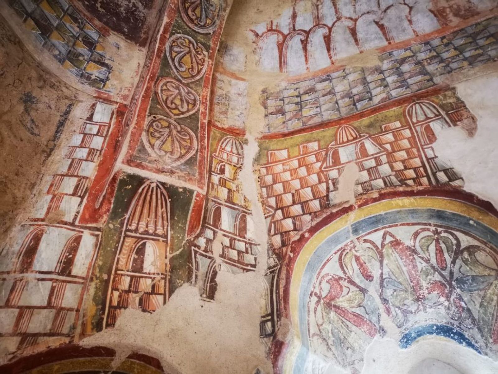 Ermita de San Baudelio, la capilla sixtina del arte Mozárabe - España Directo | Ver