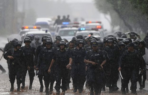  - Zelaya anuncia que regresará