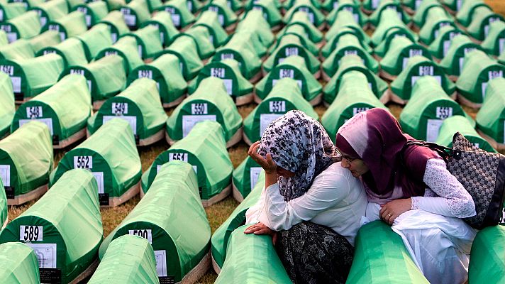 Informativo 24h - El Supremo holandés dice que el Estado solo es responsable del 10% del genocidio de Srebrenica en 1995