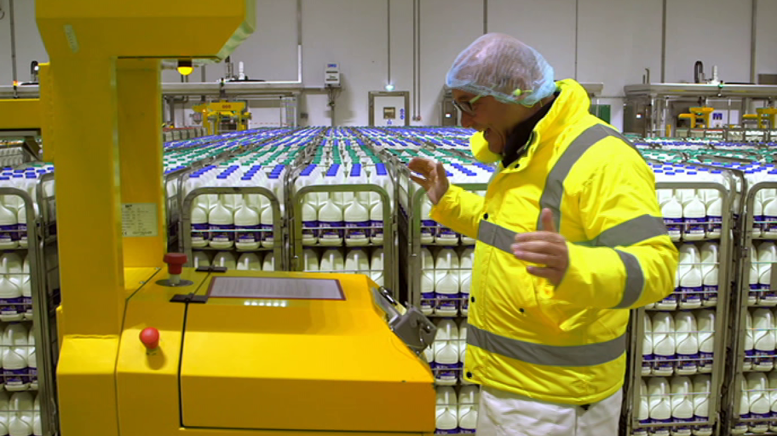 Otros documentales - Dentro de la fábrica. Cómo se hacen nuestro alimentos: leche - ver ahora