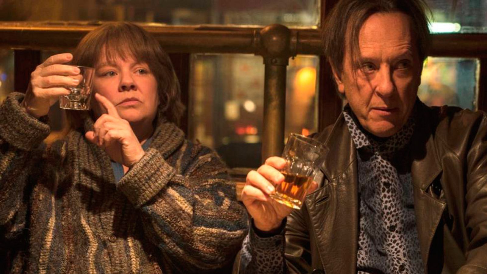 Cine en casa: 'Una familia de Tokio' y '¿Podrás perdonarme algún día?'