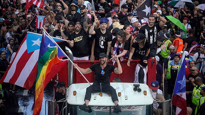 Telediario 1 - Artistas se unen a las manifestaciones en Puerto Rico