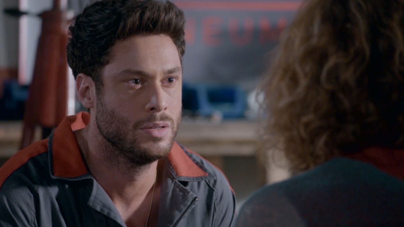 Servir y Proteger - Álvaro asimila la enfermedad de su madre - rtve.es | Ver