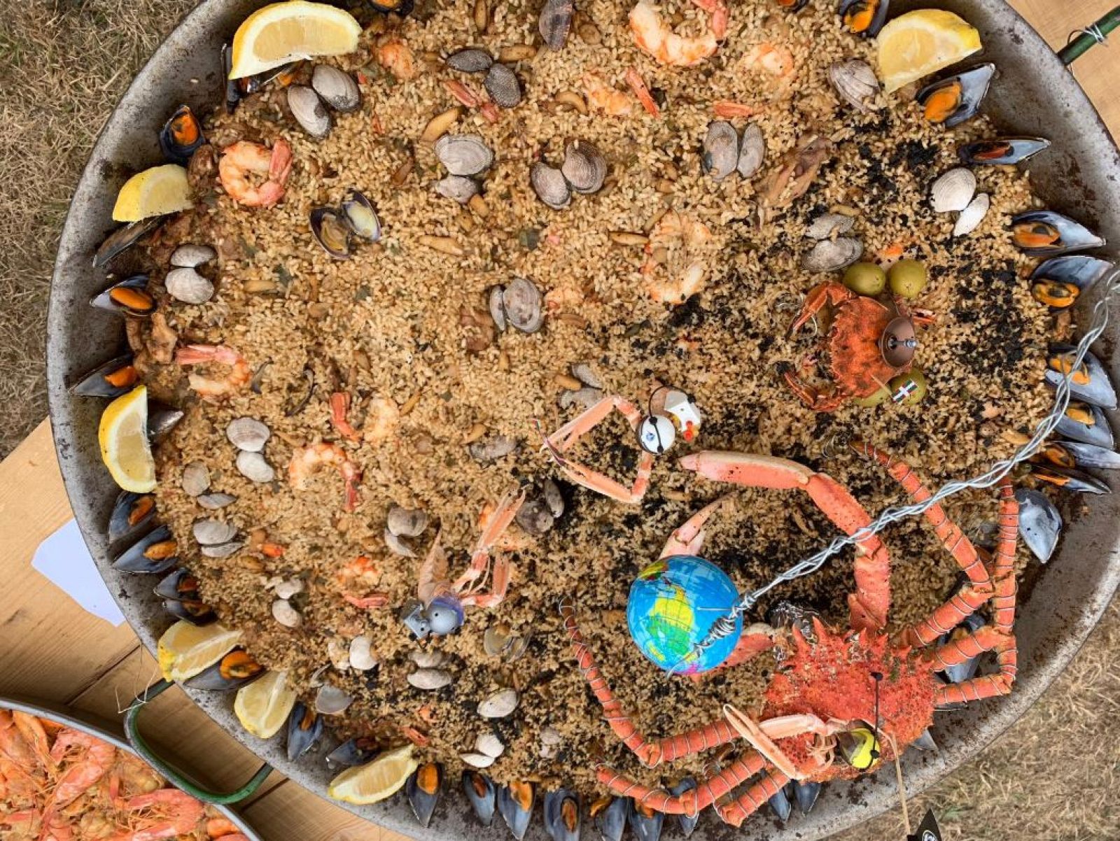 Fiesta de la paella en Aixerrota (Getxo) - España Directo | Ver