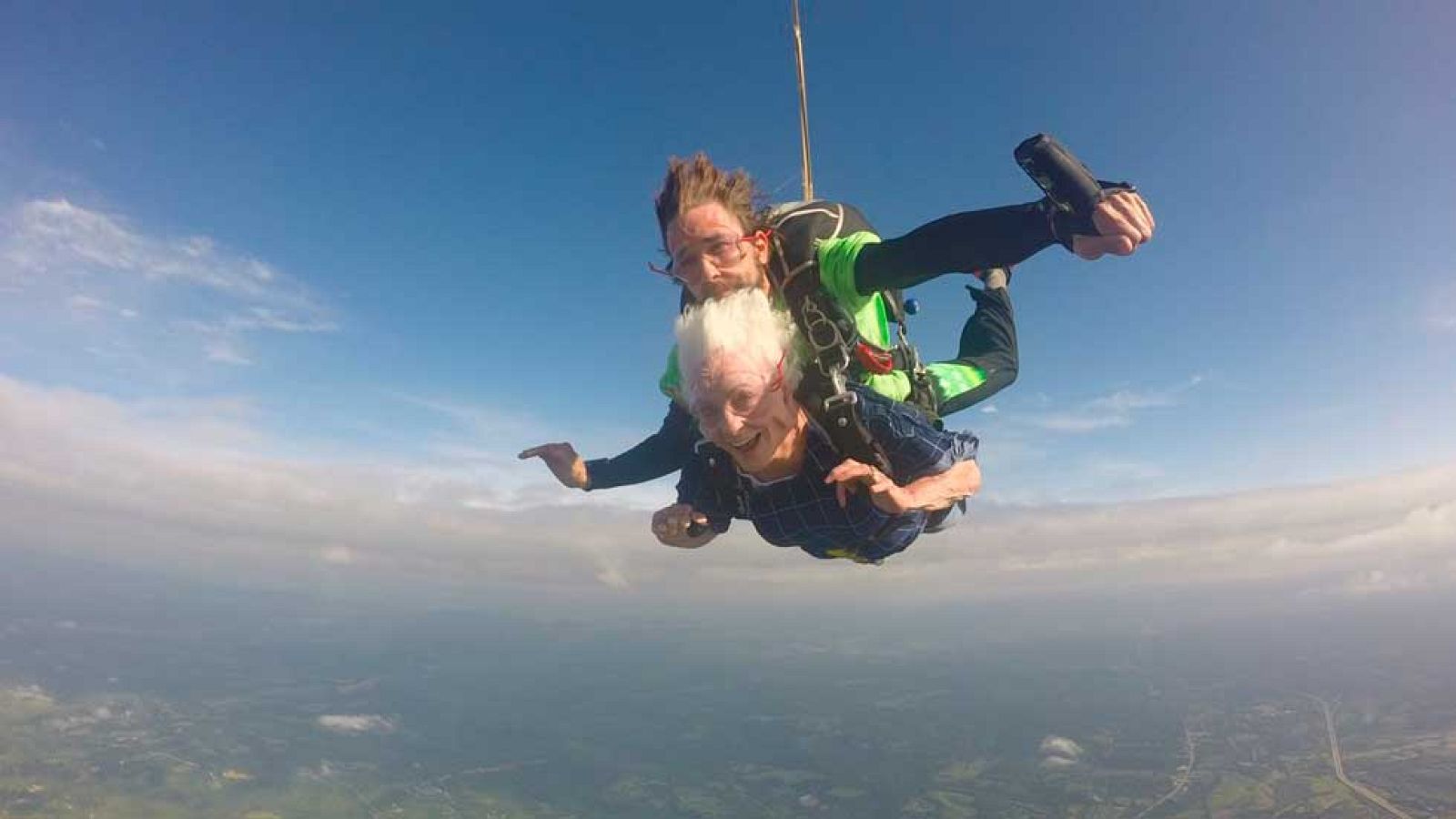 La abuela paracaidista | Ver