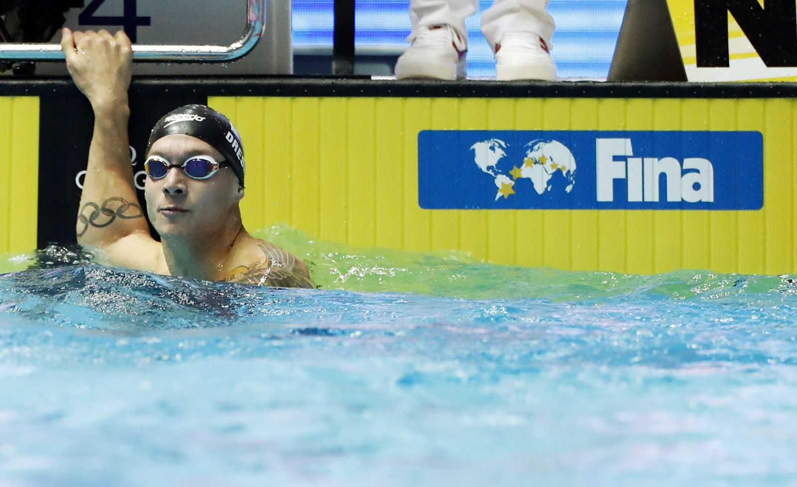 Mundial Natación | Dressel bate el récord de los 100 mariposa | Ver