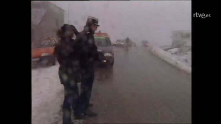  - Tour 1996: Se recorta el recorrido de la etapa por la nieve