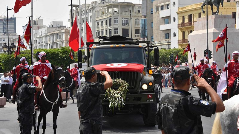 Túnez despide al presidente Essebsi con un funeral de estado