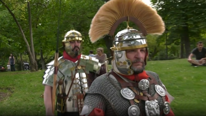 Zoom Tendencias - Somos romanos