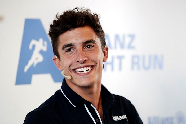 Telediario 1 - Márquez asegura que el Mundial de MotoGP no está decidido