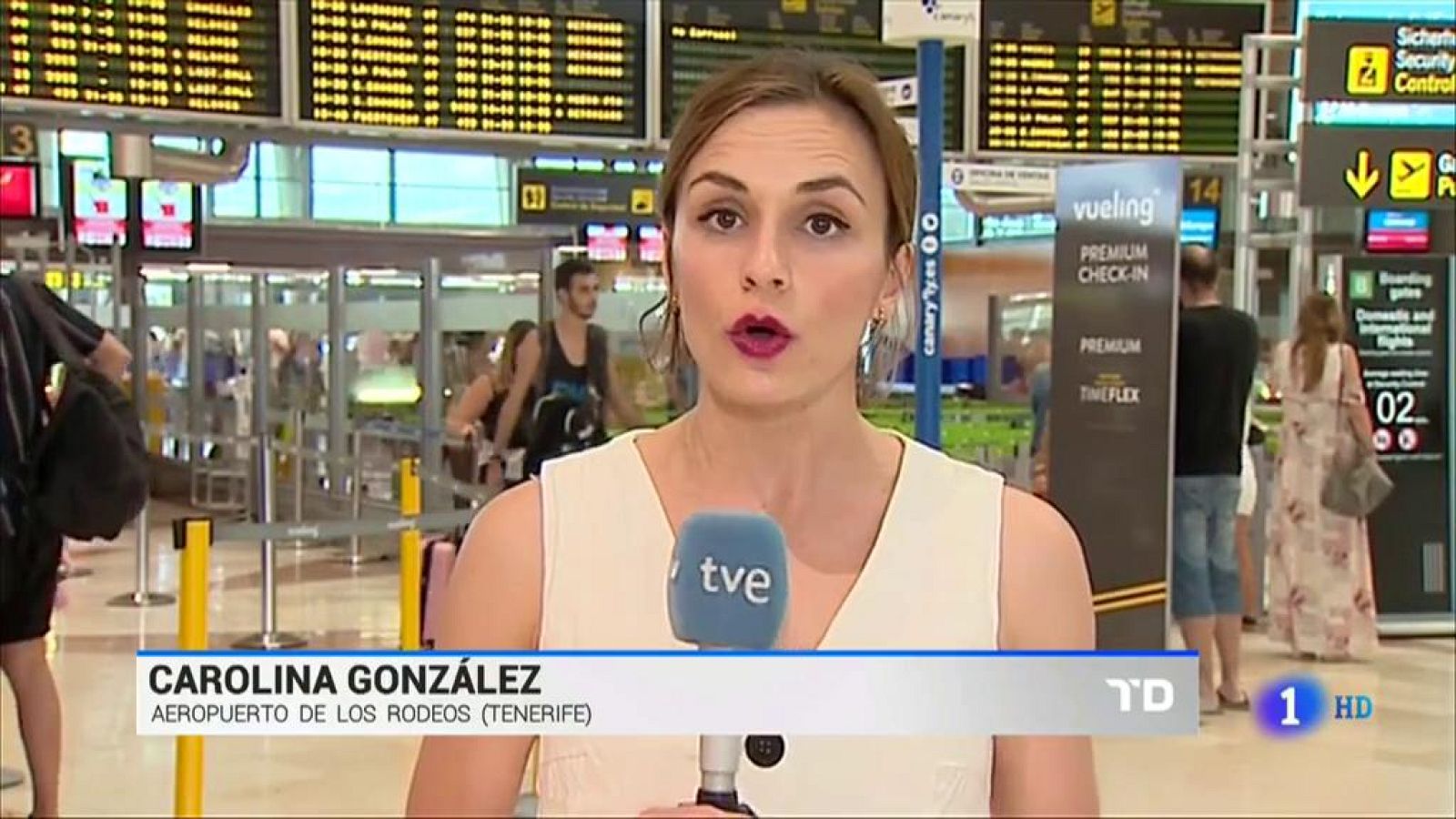 Desvíos, retrasos y hasta 40 cancelaciones en el aeropuerto de Tenerife Norte - ver ahora
