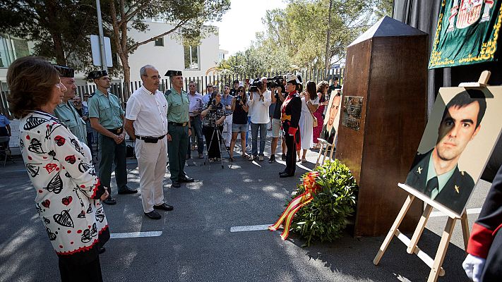 Telediario 1 - 10 años del último atentado de ETA en suelo español, en el que murieron dos guardias civiles