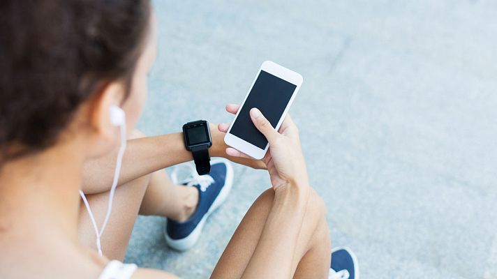 Telediario 1 - Cinco alumnas de 16 años desarrollan una aplicación para salir a correr con seguridad