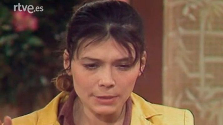 Vídua, però no gaire - Algú que s'en va