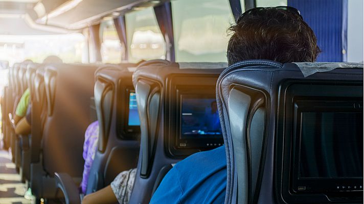 Telediario 1 - Los viajeros pagan de más por su billete de autobús