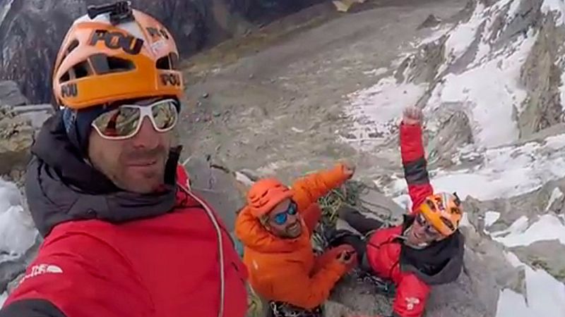 Los hermanos Pou abren una nueva vía en el Cashan peruano