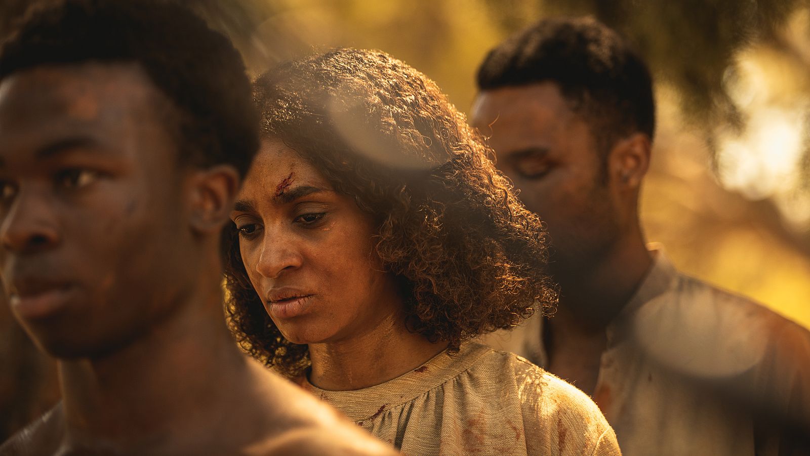 Marcia llora desconsoladamente