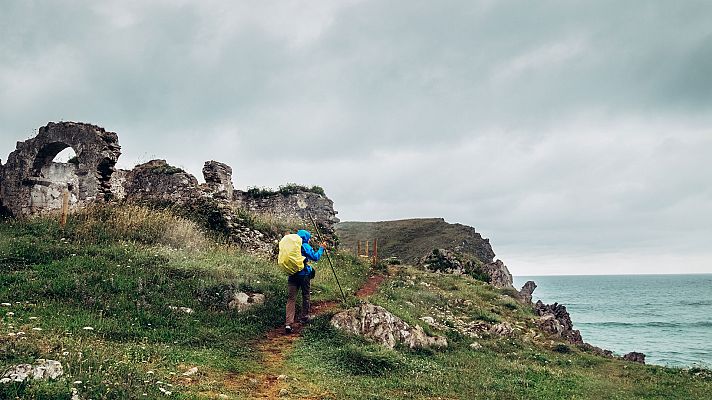 El tiempo - Probabilidad de chubascos y tormentas en el Cantábrico oriental, alto Ebro y Pirineos