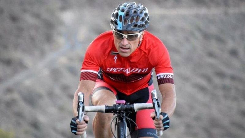 Pedro Rodríguez completa su reto solidario contra el cáncer infantil | Ver