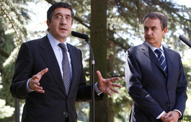 Telediario 1 - Telediario en 4' - 01/07/09