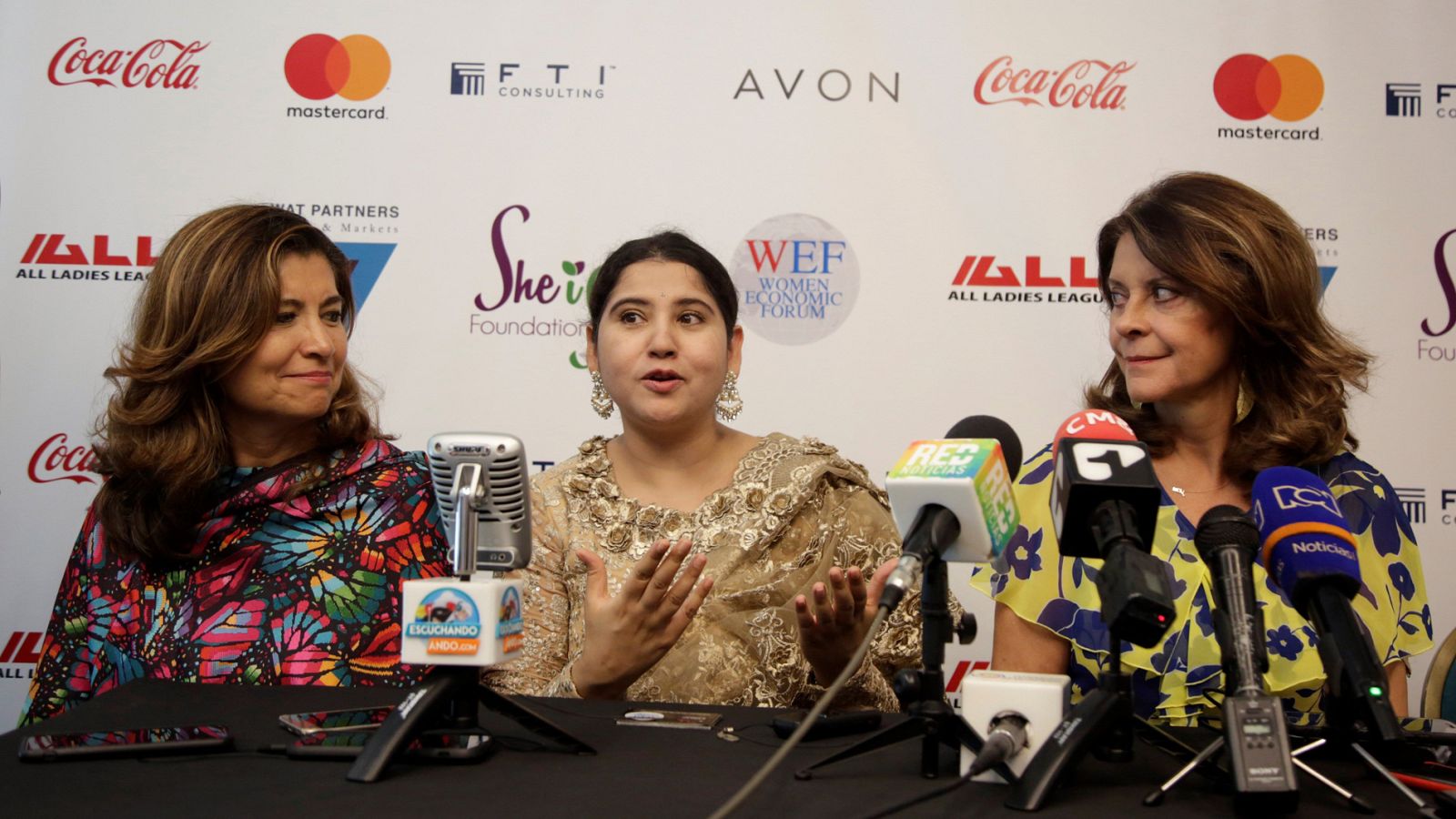 La presencia de la mujer en el mercado laboral latinoamericano mejora pero la brecha salarial sigue siendo un desafío