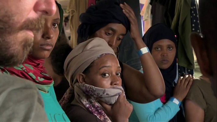 Telediario 1 - "A Libia no", es la frase más repetida en la cubierta del Open Arms